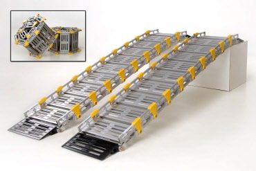 Oprijplaat “Roll-A-Ramp” oprolbaar 30 cm breed 290 cm lang per 2 stuks
